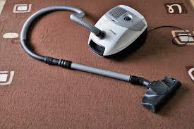 Aspirateur sur tapis